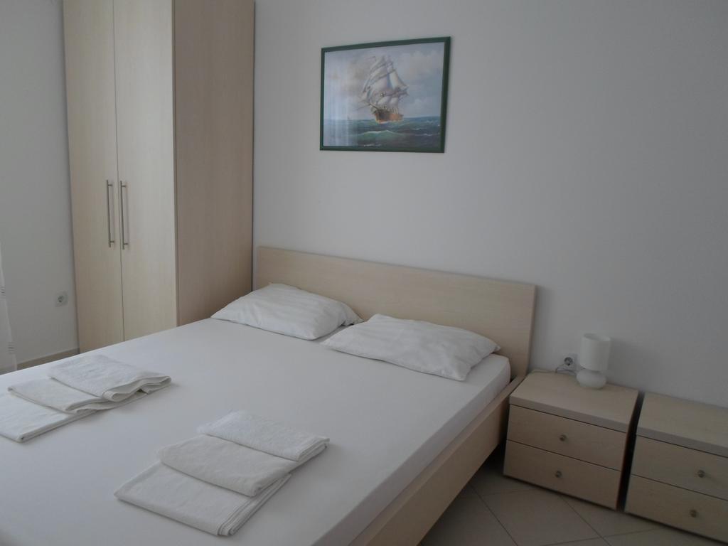 Apartments Biba Новаля Стая снимка
